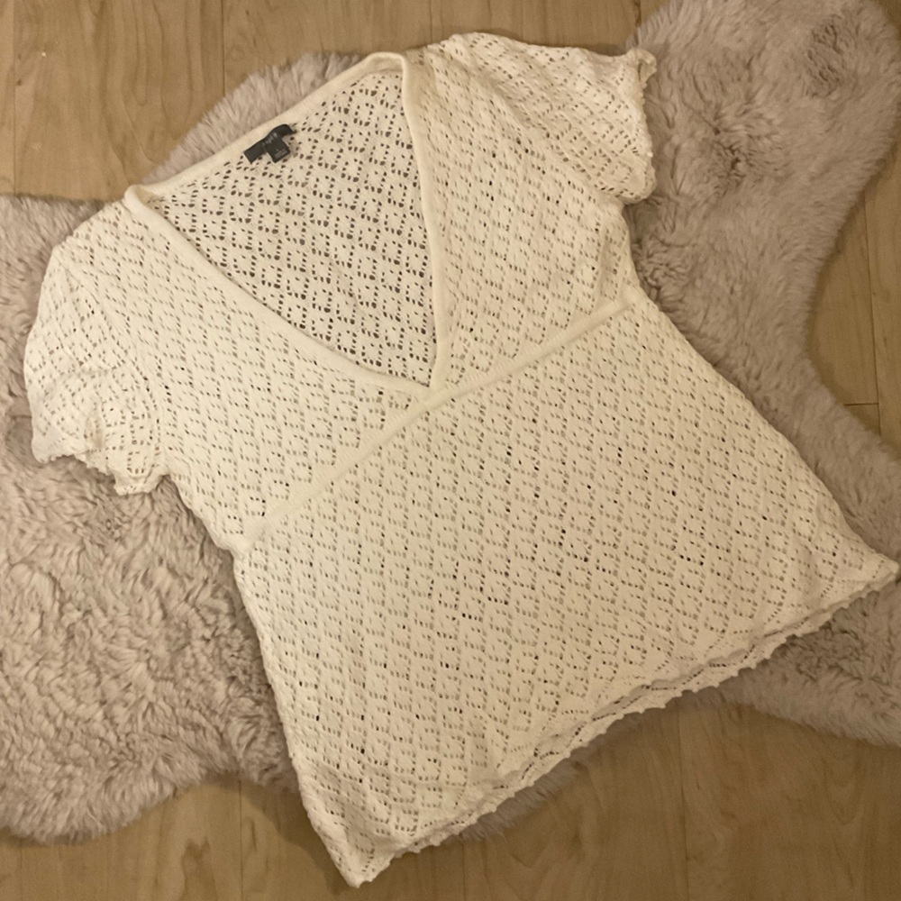 Gorgeous crochet knit blouse